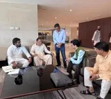 Azharuddin Reaches Madina for Bus Accident Relief Efforts