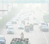 Delhi-NCR chokes on toxic smog as AQI slips into 'severe' zone, goes over 400 in hotspots