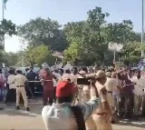 YS Jagan Supporters Create Ruckus at Begumpet Airport