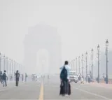 Delhi-NCR chokes under ‘very poor’ air quality for 7th straight day, smog blankets region