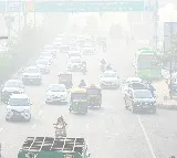 Delhi-NCR AQI goes above 500 in hotspots; dense smog and falling temperatures intensify discomfort