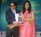 Priyanka Chopra pays heartfelt tribute to Dharmendra: He made me feel welcome in the industry when no one knew me