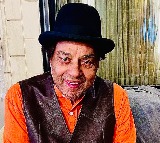 Virat Kohli, Gambhir join members of cricket fraternity, condole actor Dharmendra’s demise