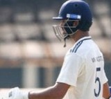 Washington Sundar Kuldeep Yadav Fight Back for India