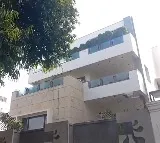 Pan masala tycoon's daughter-in-law found dead in Delhi home; suicide suspected