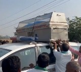 Srikanth Reddy Techie Commits Suicide After Learning Lovers Marriage