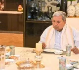 Breakfast politics continues in Ktaka Congress CM Siddaramaiah reaches Dy CM Shivakumars residence
