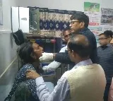 UP Womans Jaw Dislocates After Eating Pani Puri Viral Video