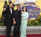 Shah Rukh Khan thrilled as DDLJ becomes first Indian film to be honoured with a statue in Leicester Square