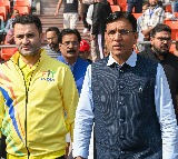 Fit India Sundays on Cycle in Varanasi to celebrate India hosting Commonwealth Games 2030