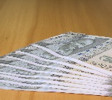 Jan Dhan accounts now hold Rs 2.75 lakh crore