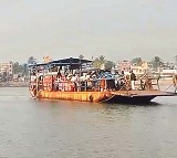 Godavari River Ferry Mishap Averted Passengers Safe