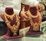 Indian Households Hold 34600 Tonnes of Gold