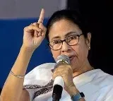 Mamata Banerjee Calls on Women to be Ready with Kitchen Tools
