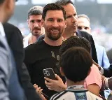 Lionel Messi Fever Grips Delhi Fans Flock to See Football Legend