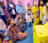 Virat Kohli and Anushka Sharma Visit Vrindavan Ashram Again