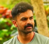 Mukhya Gamanika Movie Review 