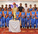 Sachin Tendulkar praises Indian women’s blind cricket team for its grit and determination (Ld)