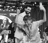 Vicky Kaushal’s sweet gesture leaves a young fan overjoyed
