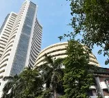 Stock Market Closes Flat After Volatile Trading