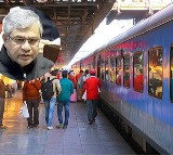 Ashwini Vaishnaw Excess Luggage Charges in Trains to be Levied