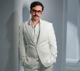 Emraan Hashmi suffers serious abdominal tissue tear on sets of Awarapan 2, resumes shoot in no time