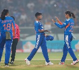Harmanpreet Kaur Wins Toss India Women Opt to Field