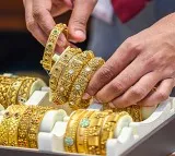 Gold Prices Soar to Record Highs Amid Global Tensions