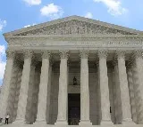 US Supreme Court blocks Trump administration from deploying National Guard to Illinois
