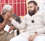 Pawan Kalyan keeps his word to meet elderly woman