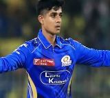 Vignesh Puthur Breaks Jonty Rhodes Record with 6 Catches in a Match