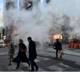 Winter storm hits US, snarls thousands of flights