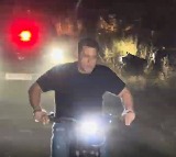 Here’s how Salman Khan defied security cover on his 60th birthday