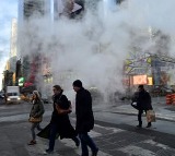 US Snowstorm Thousands of Flights Cancelled Amid Travel Chaos