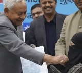 Nitish Kumar Hijab Incident Doctor Nusrat Parveen Not Joining Duty