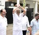 Rajinikanth greets fans outside residence; shares video clip of iconic dialogue in New Year greeting!