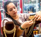 Precious metal prices continue rally fuelled by safe‑haven demand