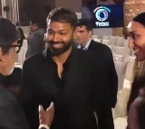 Hardik Pandya Introduces Girlfriend to Amitabh Bachchan Video