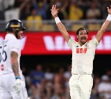 Starc equals Herath's record for most wickets in Tests by left-arm pacers