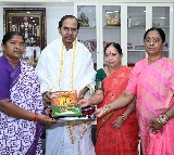 KCR Greets Ministers Konda Surekha and Seethakka at Farmhouse