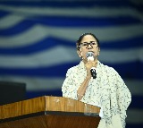 Mamata Banerjee Visits IPAC Founders Home During ED Raids in Bengal