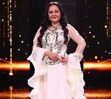 Jaya Prada 'grills' Vishal Dadlani for making Alia Bhatt dance to her iconic song 'Dafliwaale' in 'SOTY'