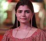 Chinmayi Slams Congress Leaders Comments on TV Debate