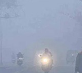Cold wave grips Telangana as temperatures plummet