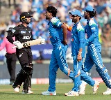 Daryl Mitchell helps New Zealand score 300 against India