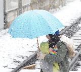 Blizzards, extreme cold disrupt transport across Japan