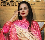 Ameesha Patel Warns Fans About Fake Phone Number Fraud