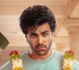 Nari Nari Naduma Murari Movie Review