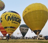 Hot-air balloon festival begins in Hyderabad