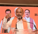 MM Keeravaani Bandi Sanjay Praises Vande Mataram Performance